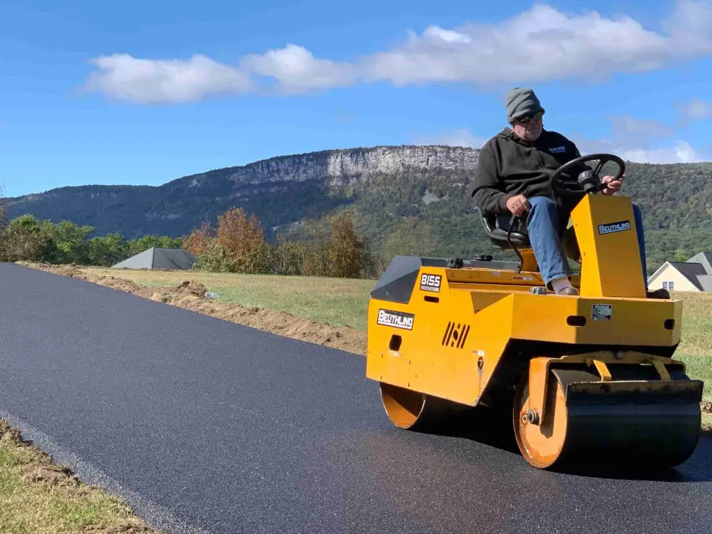 Rolling Mountain View